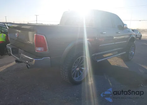2013 Ram 1500 Laramie из США, поврежденный, VIN 1C6RR7NT4DS647639